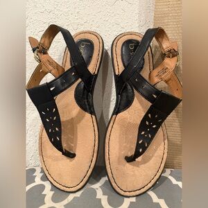 BOC Black leather T-Strap sandals Size 7